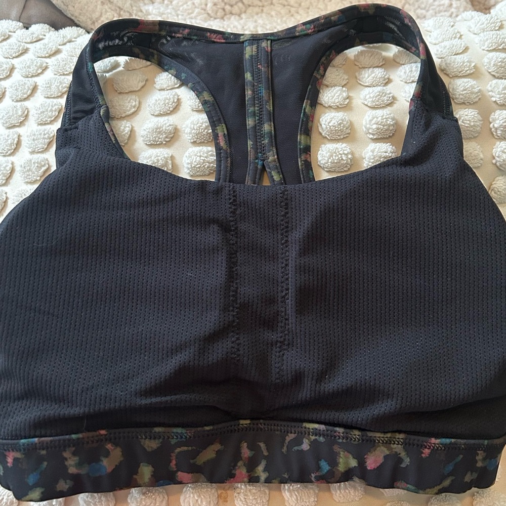 Athleta Contender Cheetah Print Racerback Sports Bra Removable Padding X… - Picture 5 of 7